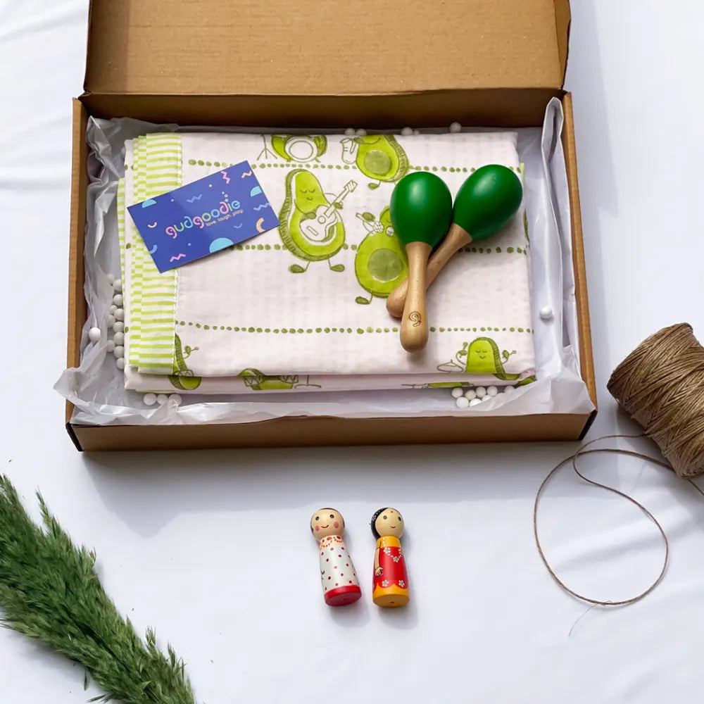 Baby Gift Set – Cotton Muslin Dohar + Maracas – Avocados