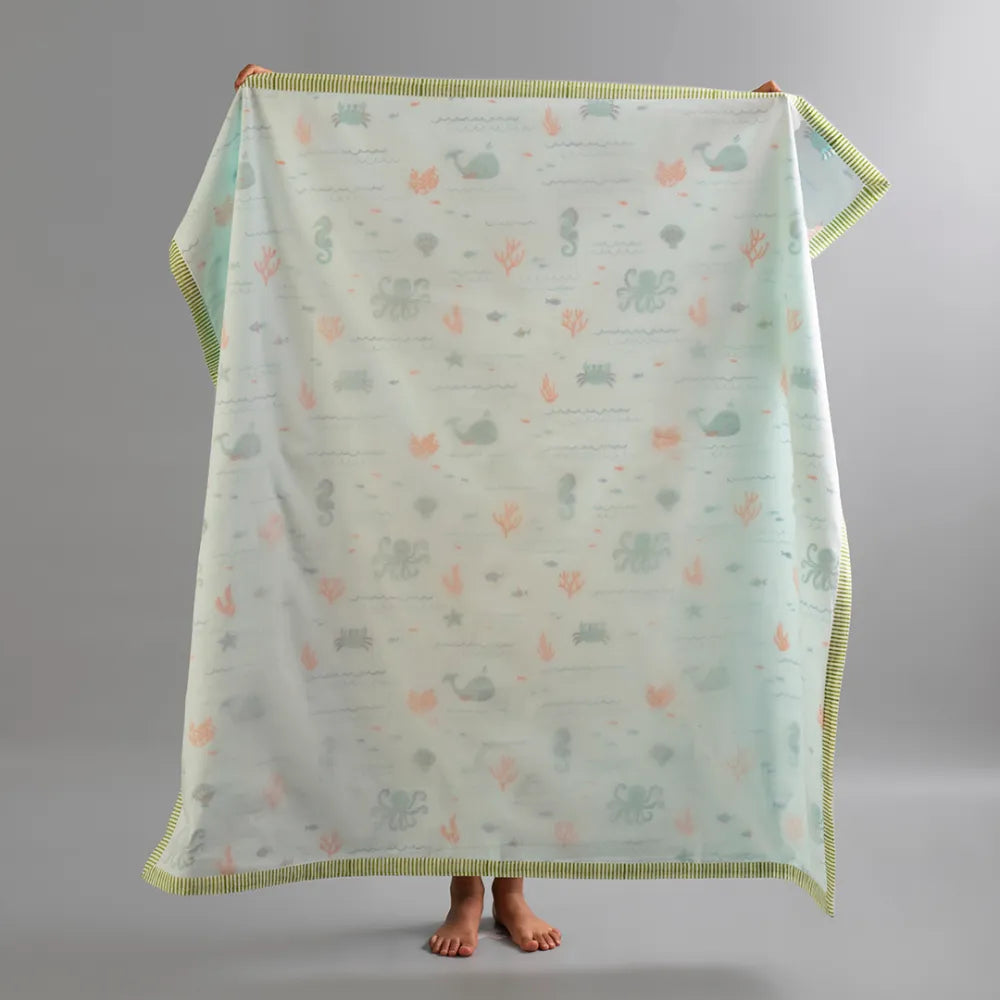 Baby Gift Set – Cotton Muslin Dohar + Maracas – Undersea Oasis