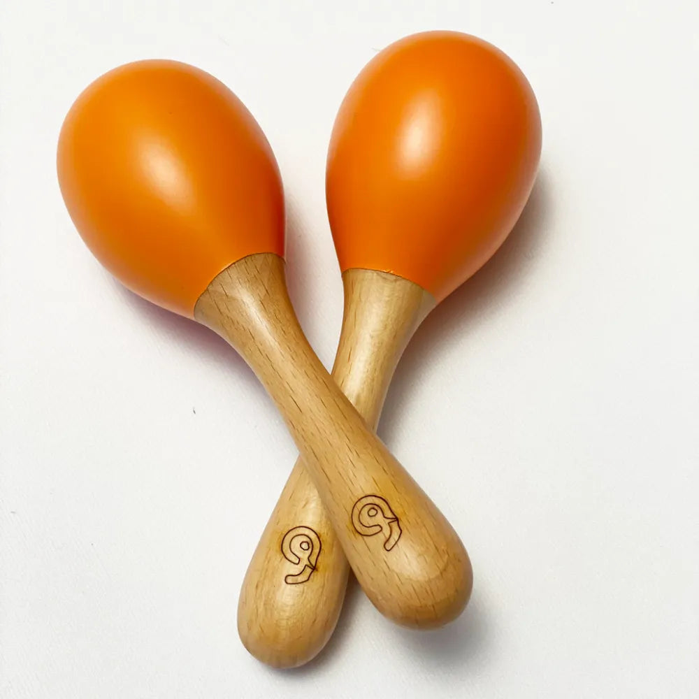 Baby Gift Set – Cotton Muslin Dohar + Maracas – Rainbow Dreams